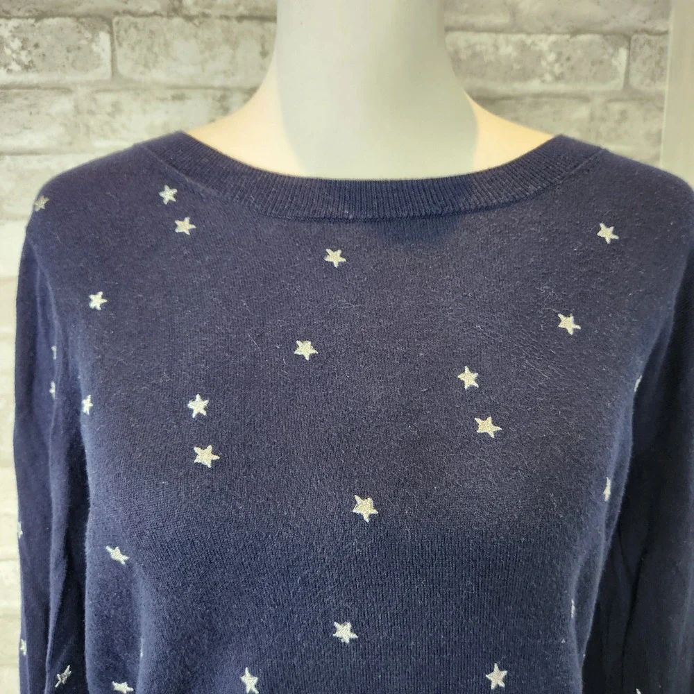 J. Crew Sweater Navy Blue Silver Embroidered‎ Star Celestial Classic Size M